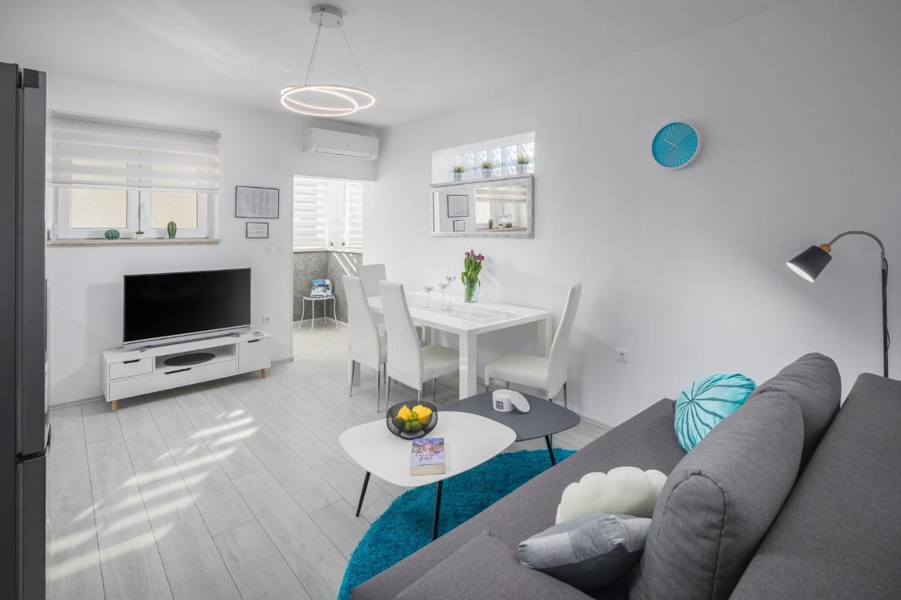 Apartment Sea Pearl Porec Ngoại thất bức ảnh
