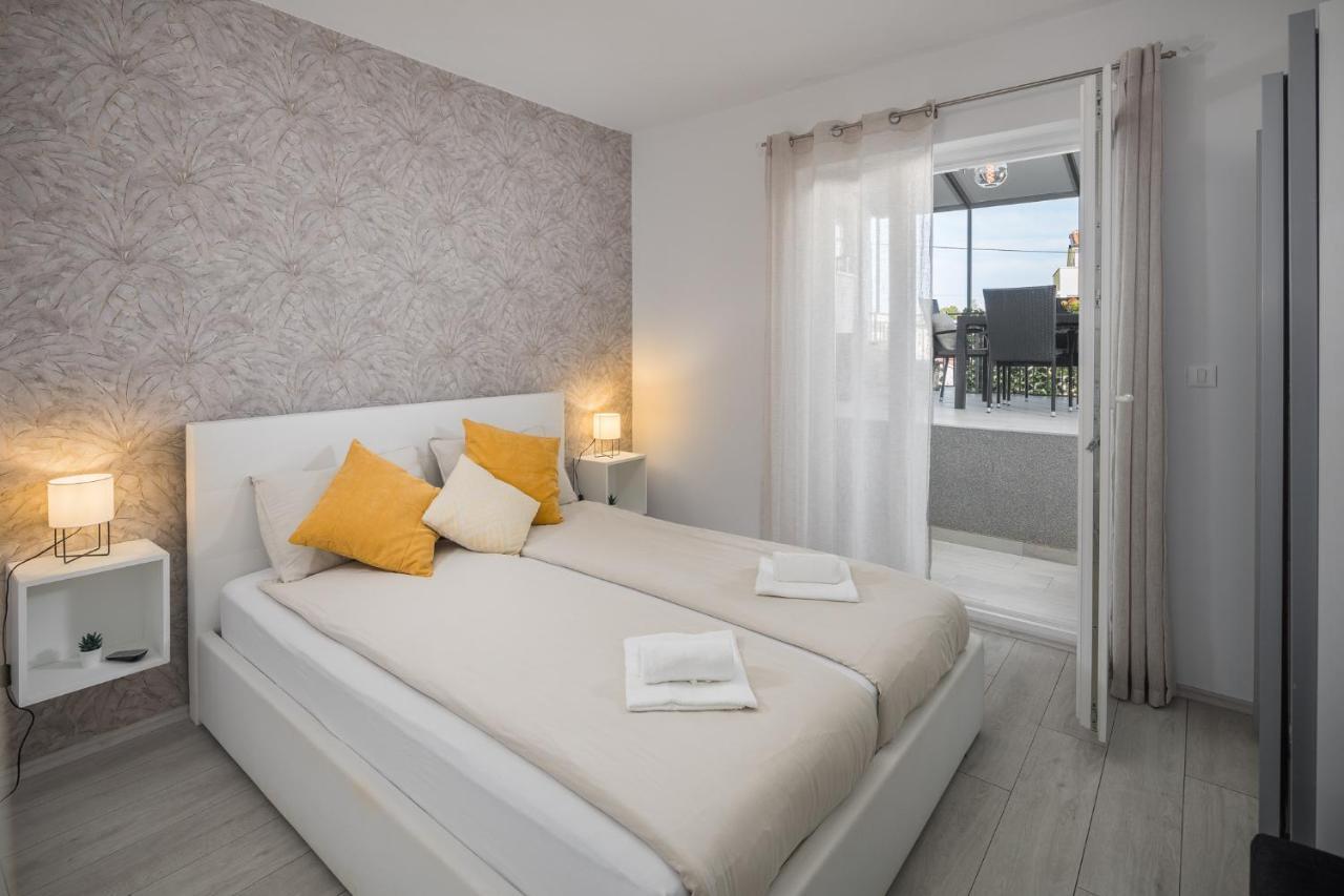 Apartment Sea Pearl Porec Ngoại thất bức ảnh