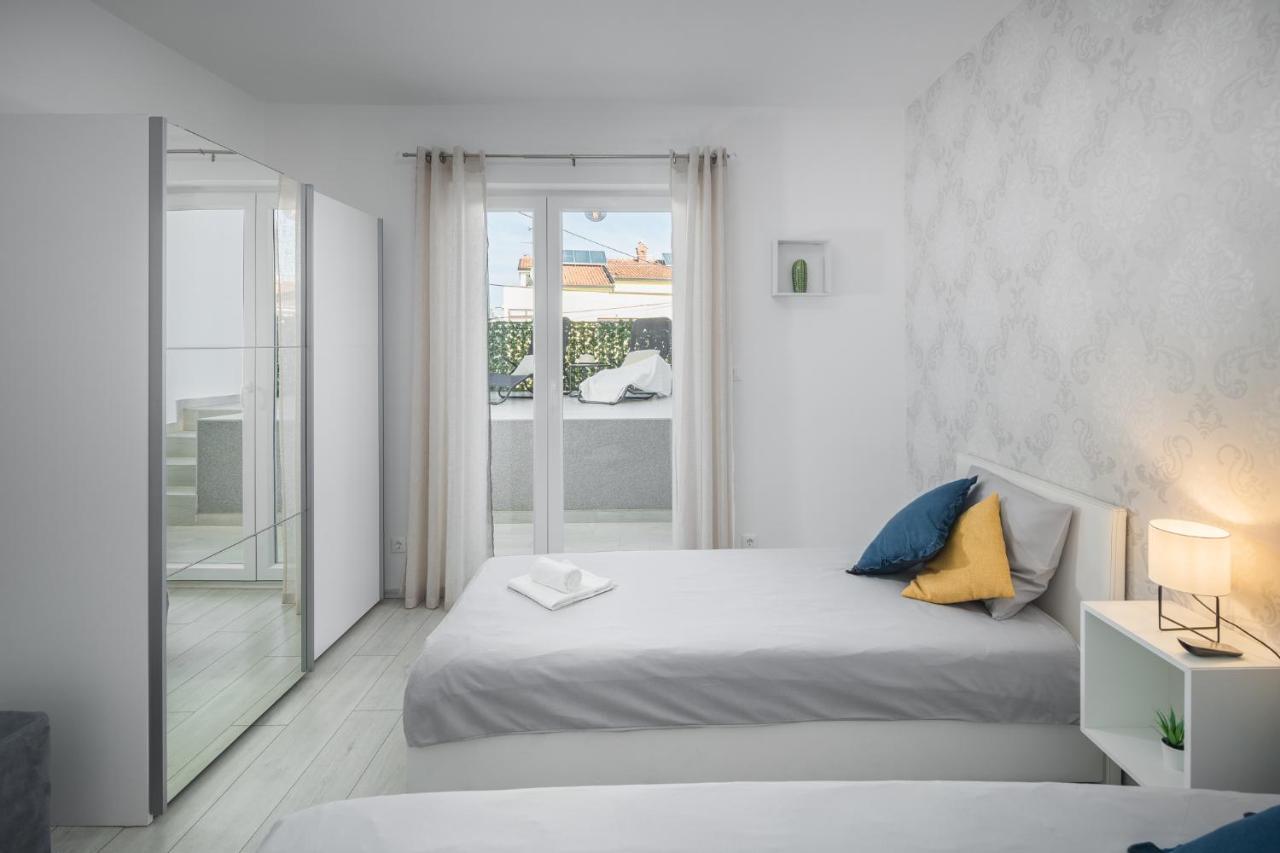 Apartment Sea Pearl Porec Ngoại thất bức ảnh